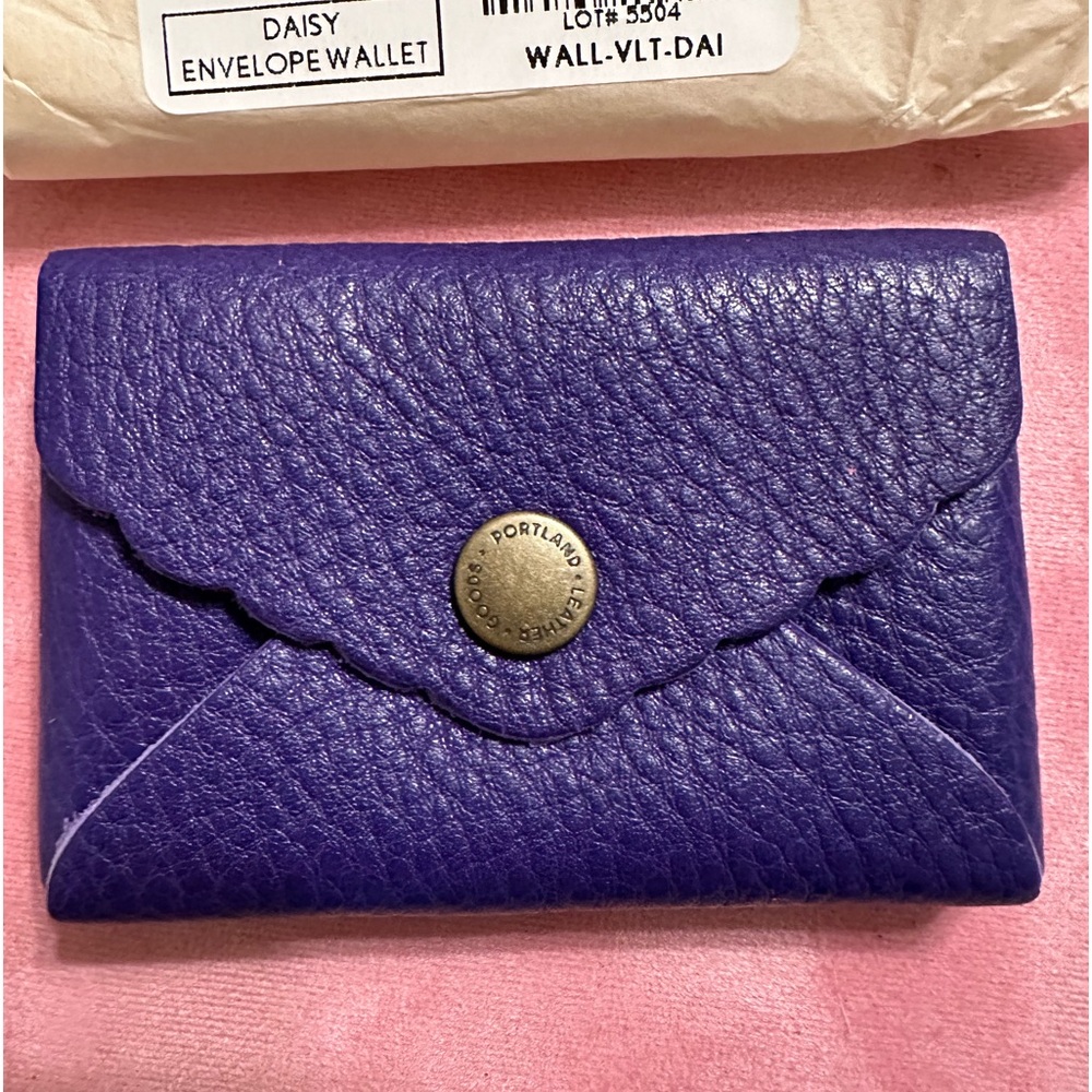 Portland Leather Goods Violet Mini Daisy Wallet